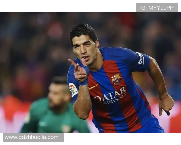 《足球场上的传奇之星:绘制顶级球员人物风采》 《足球场上的传奇之星:绘制顶级球员人物风采》