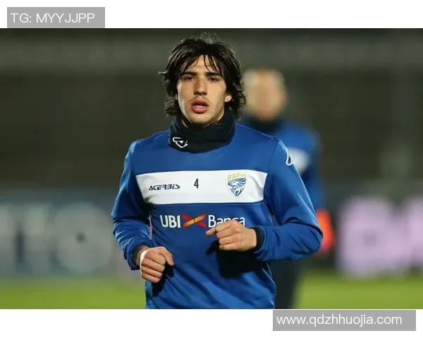 莫雷足球天才崛起之路 从青训到世界级球星的蜕变历程 莫雷足球天才崛起之路 从青训到世界级球星的蜕变历程